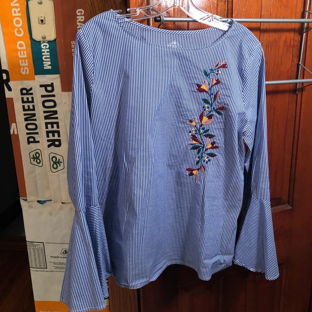 Bell sleeve, floral embroidery striped top